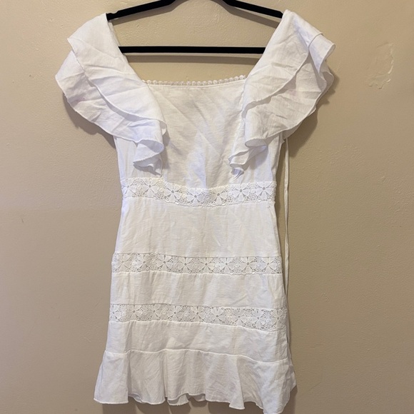 Simple White Lace Mini Dress - Picture 1 of 1